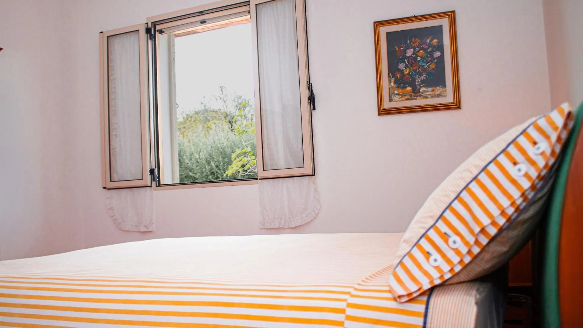Villa Mimosa Ad Alghero A 2Km Dalla Spiaggia Per 6 Persone